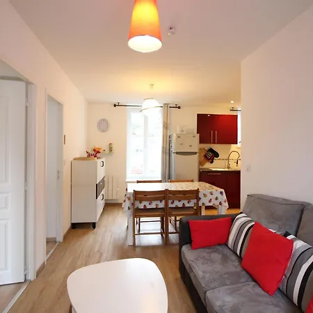 F4 Au 2eme Etage, Proche Centre, Wifi, 6 Couchages - Fr-1-415-191 Apartman