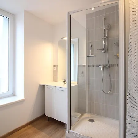 F4 Au 2eme Etage, Proche Centre, Wifi, 6 Couchages - Fr-1-415-191 לה מן-דור